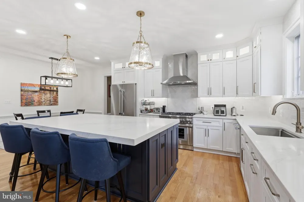 809 BUCHANAN STREET Arlington, VA 22203