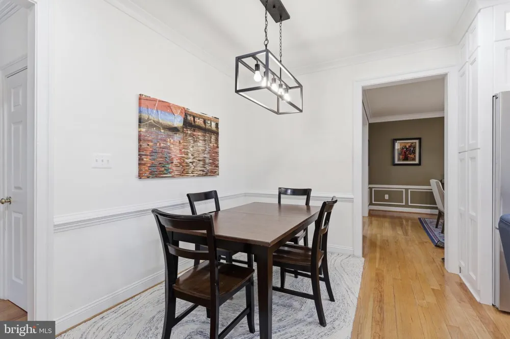 809 BUCHANAN STREET Arlington, VA 22203