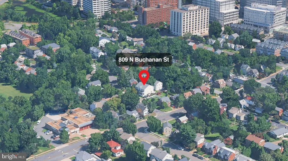 809 BUCHANAN STREET Arlington, VA 22203
