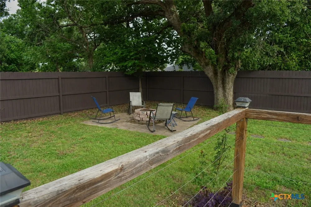 1603 Alcoa Avenue Rockdale, TX 76567
