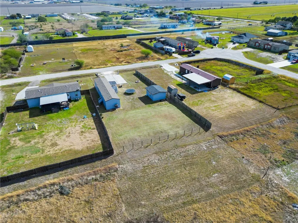 4533 E Granado Drive Robstown, TX 78380