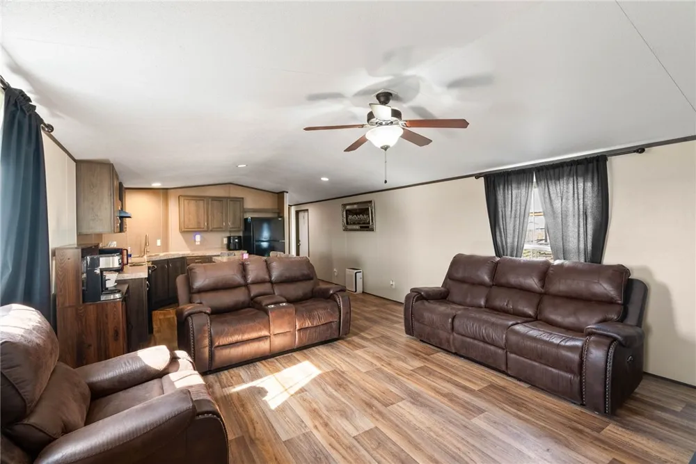 4533 E Granado Drive Robstown, TX 78380