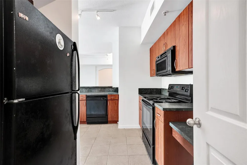 9172 Collins Avenue #302 Surfside, FL 33154