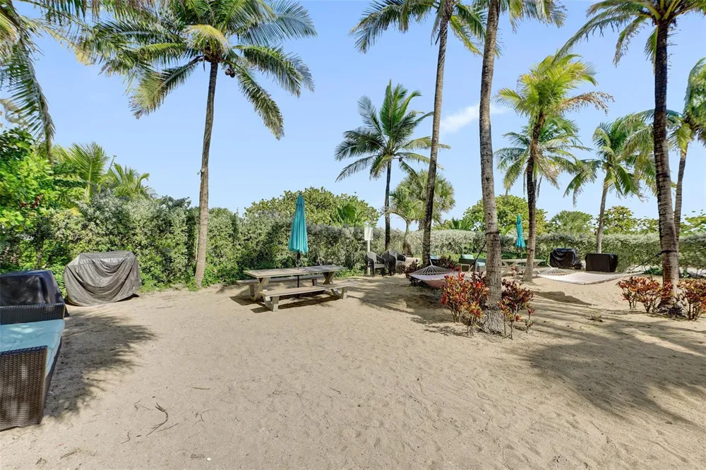 9172 Collins Avenue #302 Surfside, FL 33154