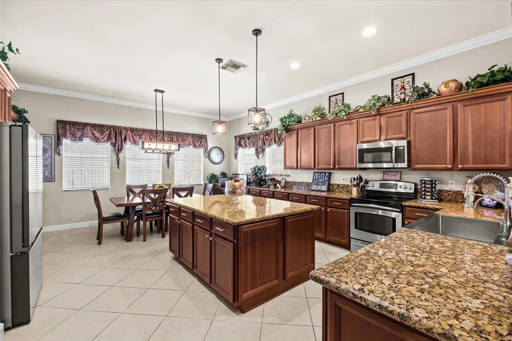 5718 SW Bald Eagle Drive Palm City, FL 34990
