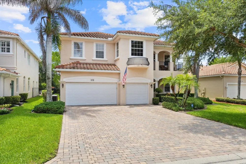 5718 SW Bald Eagle Drive Palm City, FL 34990