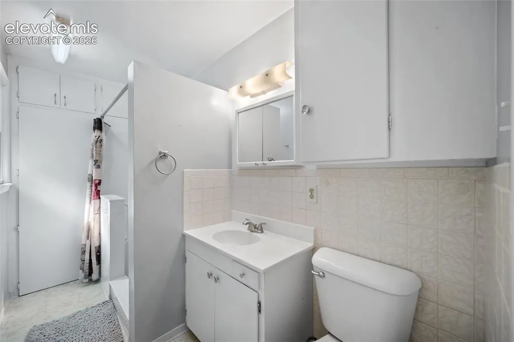 2515 E San Miguel Street Colorado Springs, CO 80909