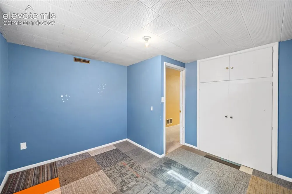 2515 E San Miguel Street Colorado Springs, CO 80909