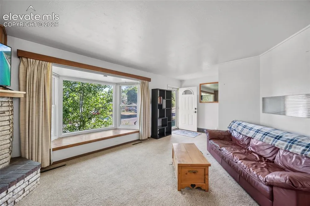 2515 E San Miguel Street Colorado Springs, CO 80909