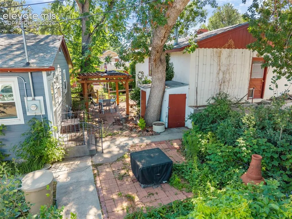 2515 E San Miguel Street Colorado Springs, CO 80909