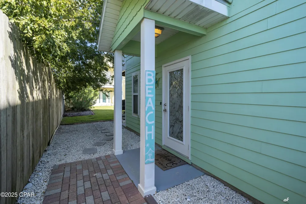 6724 Thomas Drive Panama City Beach, FL 32408