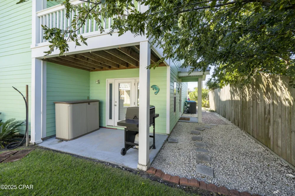 6724 Thomas Drive Panama City Beach, FL 32408