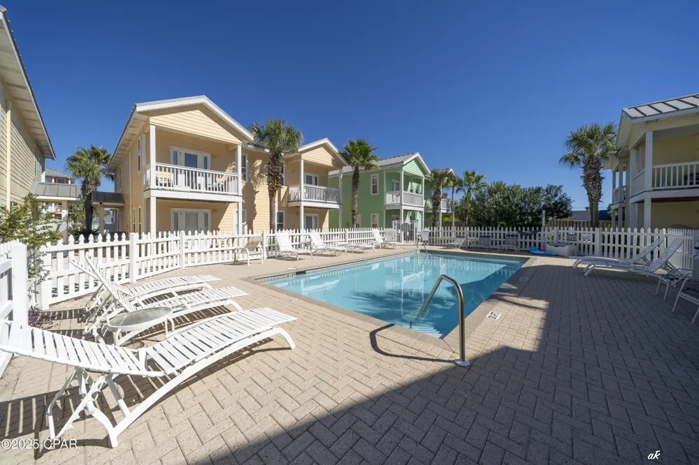 6724 Thomas Drive Panama City Beach, FL 32408