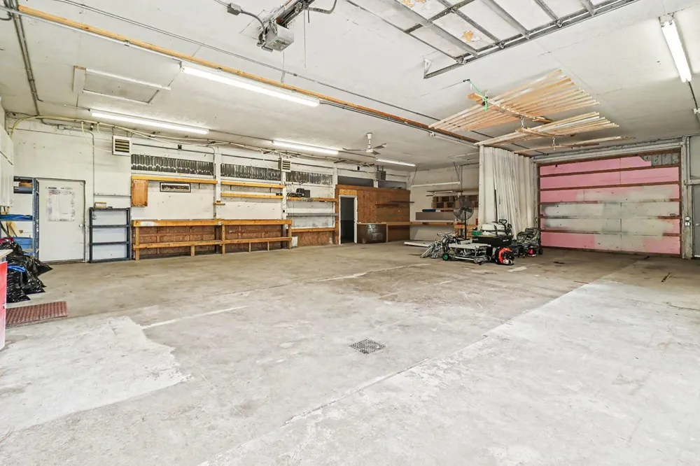 6301 S Stiles Road Riverton Township, MI 49449