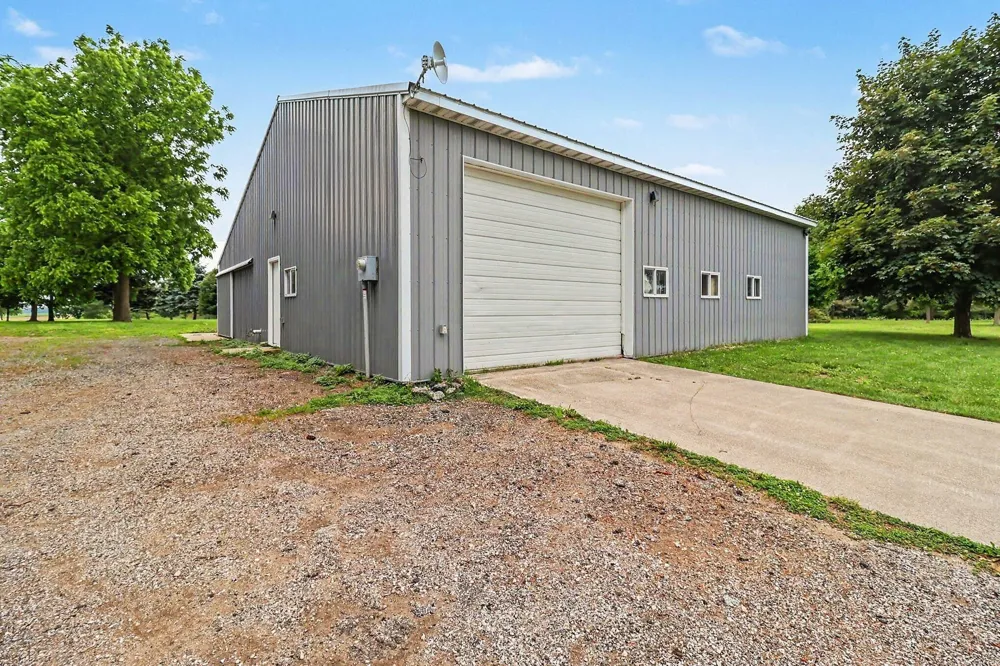 6301 S Stiles Road Riverton Township, MI 49449