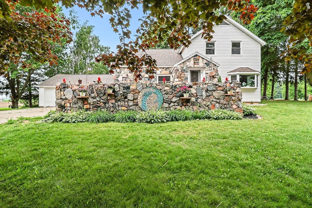6301 S Stiles Road Riverton Township, MI 49449
