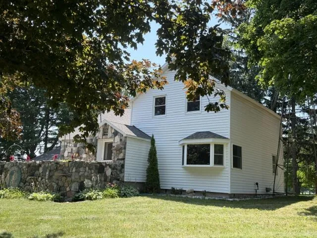 6301 S Stiles Road Riverton Township, MI 49449
