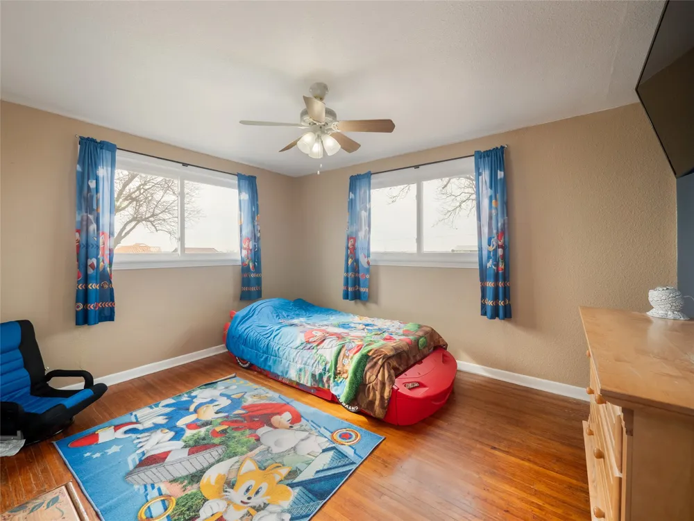 851 County Road 455 Coupland, TX 78615