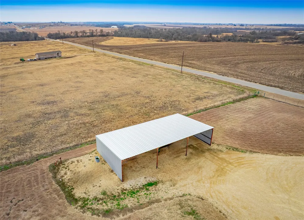 877 County Road 455 Coupland, TX 78615