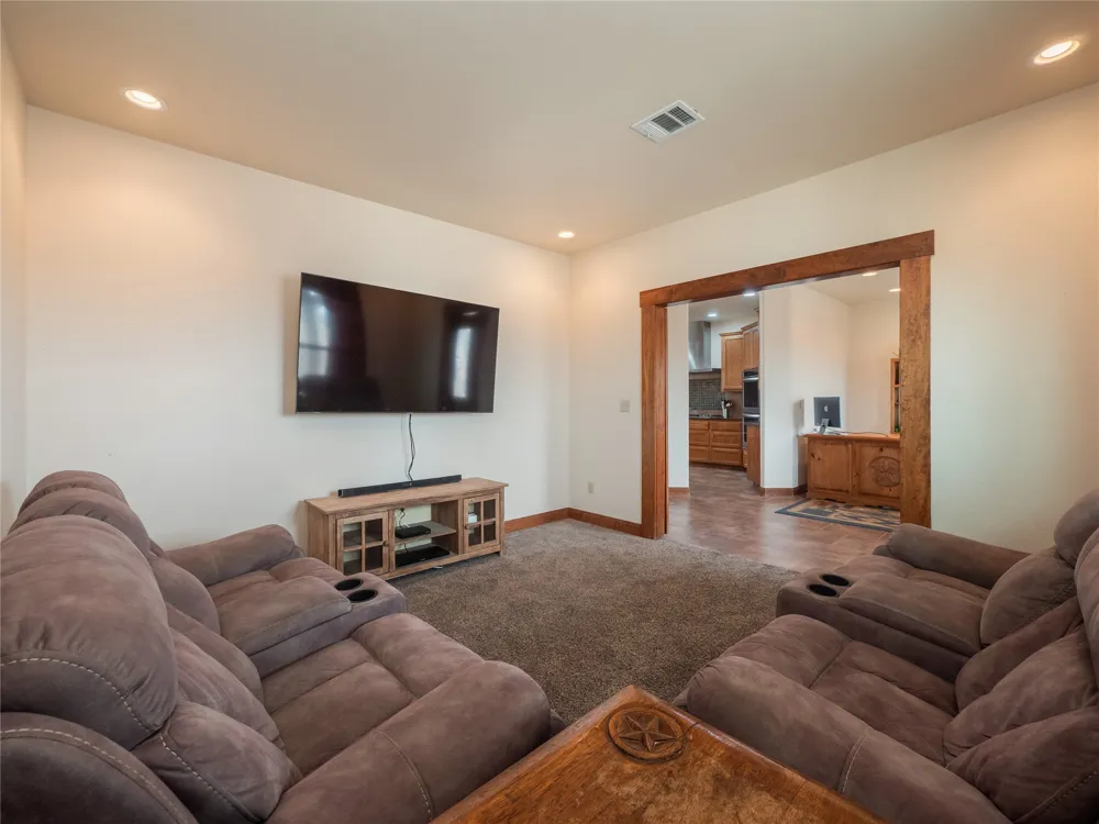877 County Road 455 Coupland, TX 78615