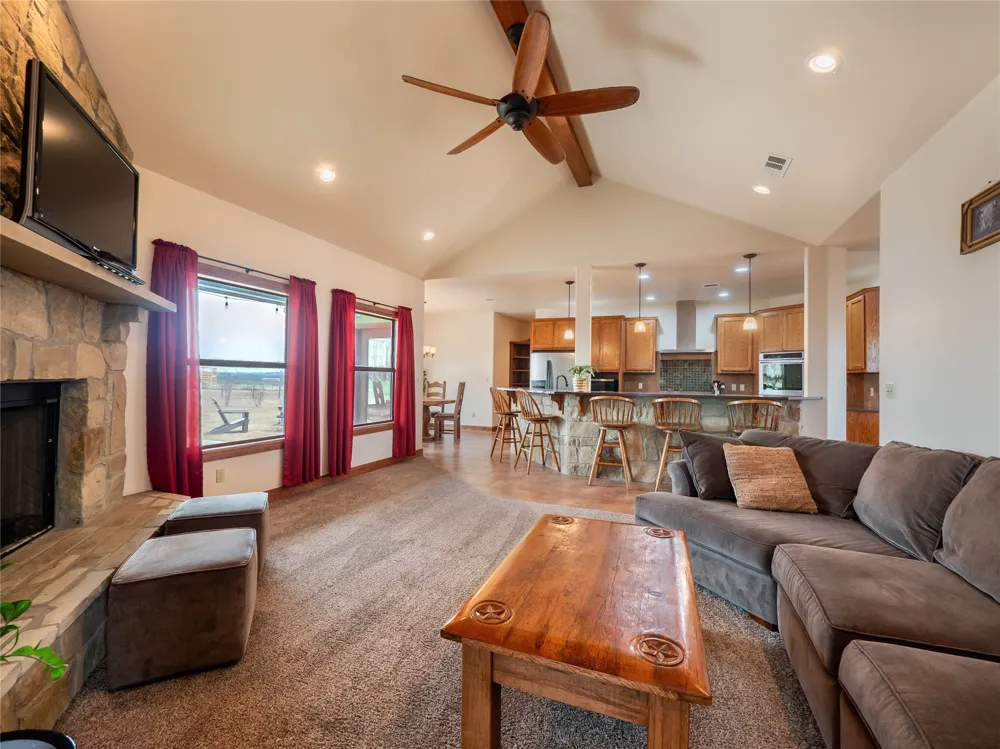877 County Road 455 Coupland, TX 78615