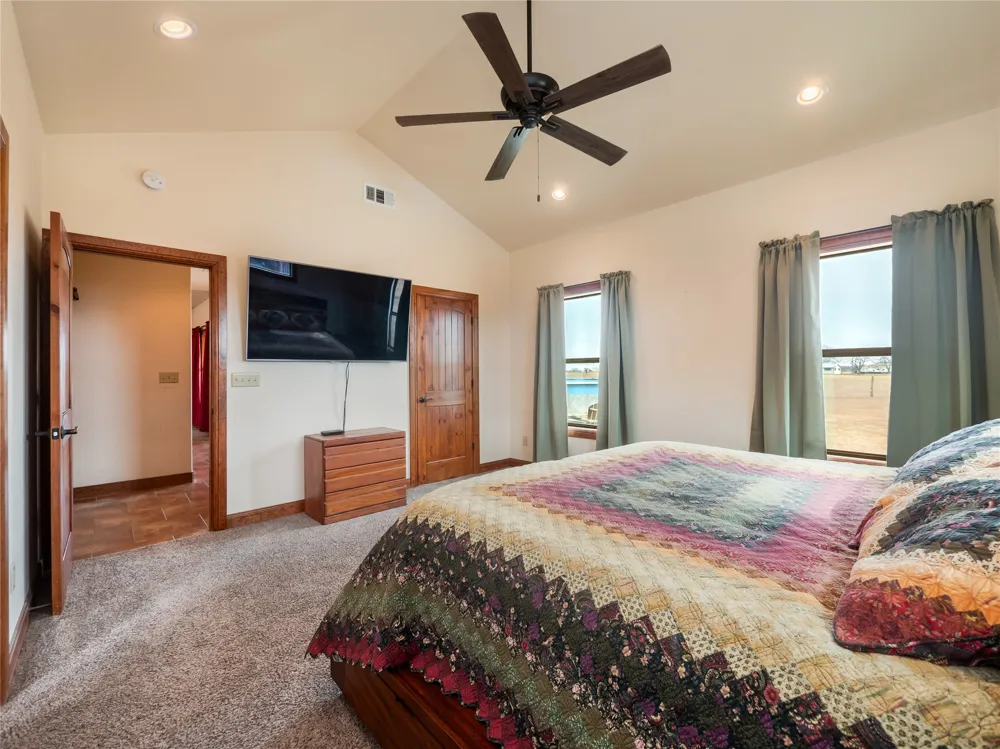 877 County Road 455 Coupland, TX 78615