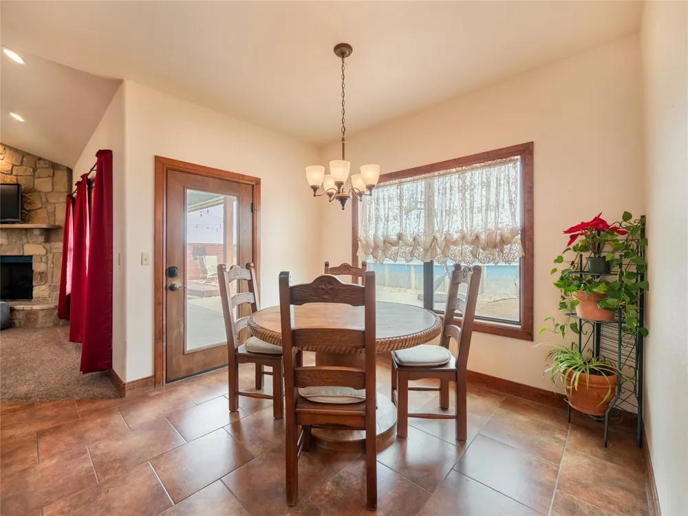 877 County Road 455 Coupland, TX 78615
