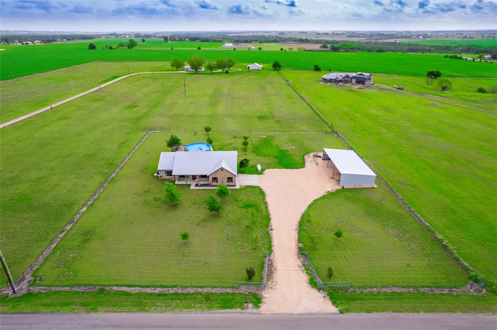 877 County Road 455 Coupland, TX 78615