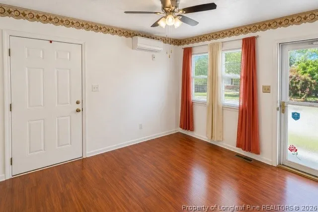 3241 Vardaman Avenue Hope Mills, NC 28348