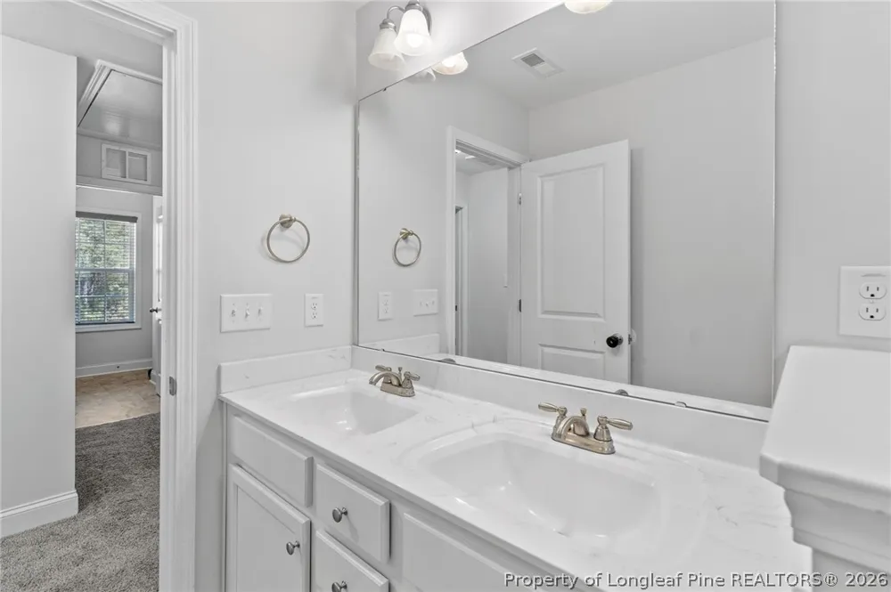 2051 Hayfield Road Wade, NC 28395