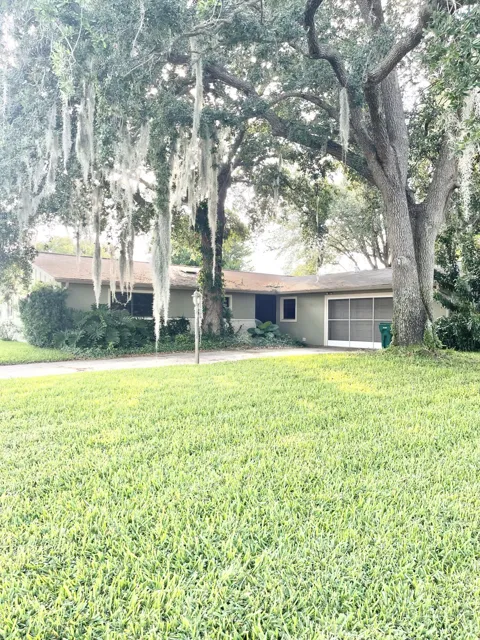3025 Briarwood Lane