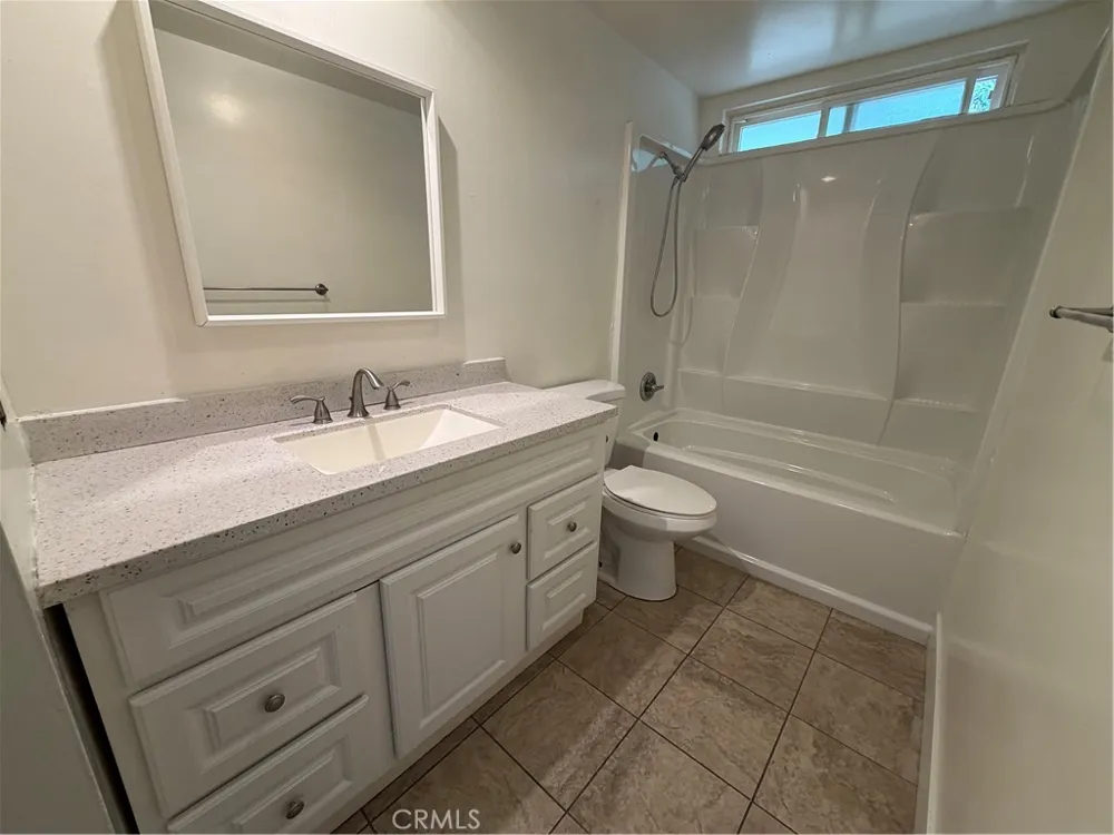 12561 Garber Street Pacoima, CA 91331