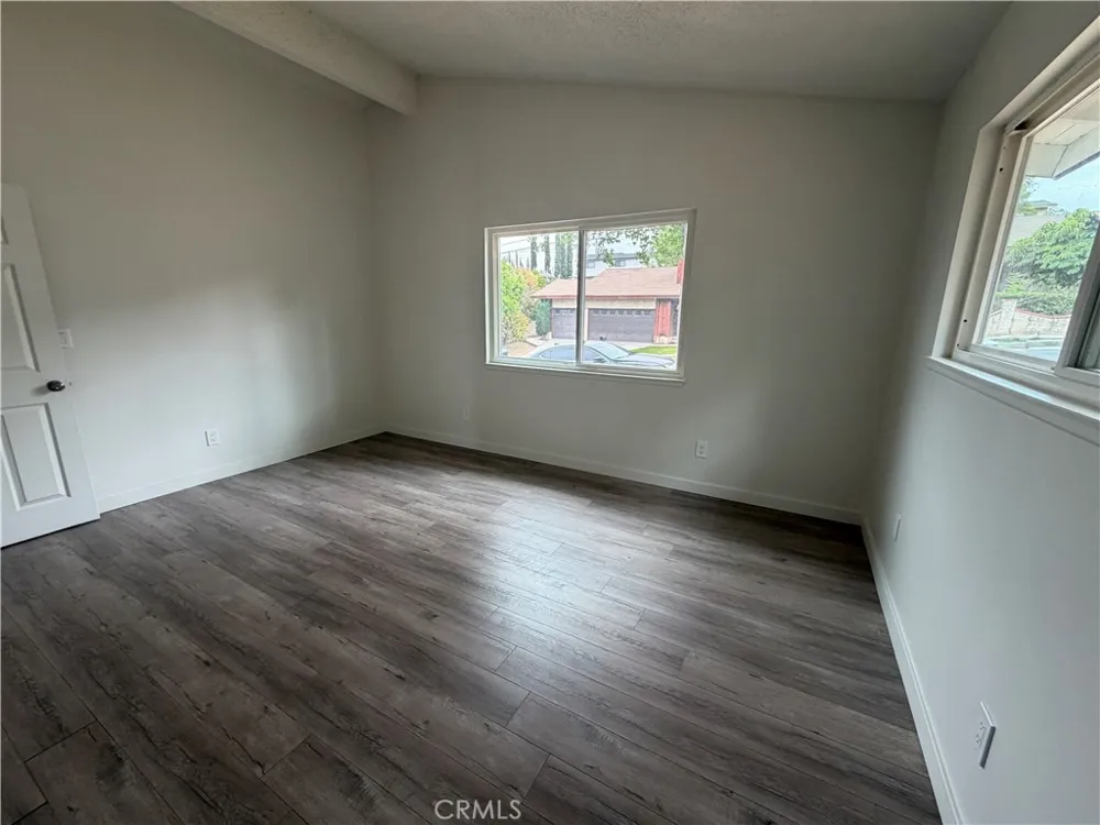 12561 Garber Street Pacoima, CA 91331