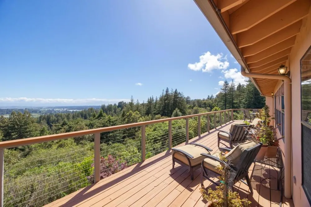 1081 Avocado Road Watsonville, CA 95076