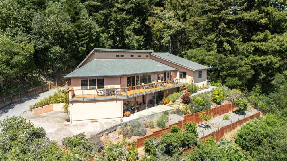 1081 Avocado Road Watsonville, CA 95076