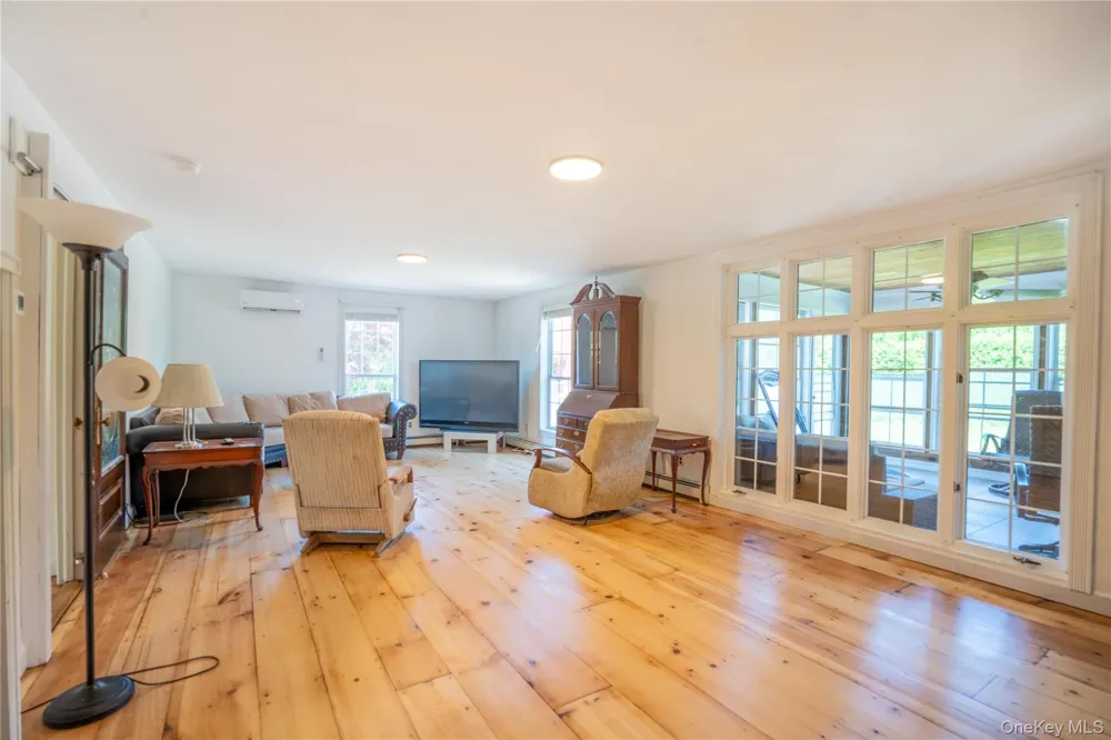 24435 Main Road Orient, NY 11957