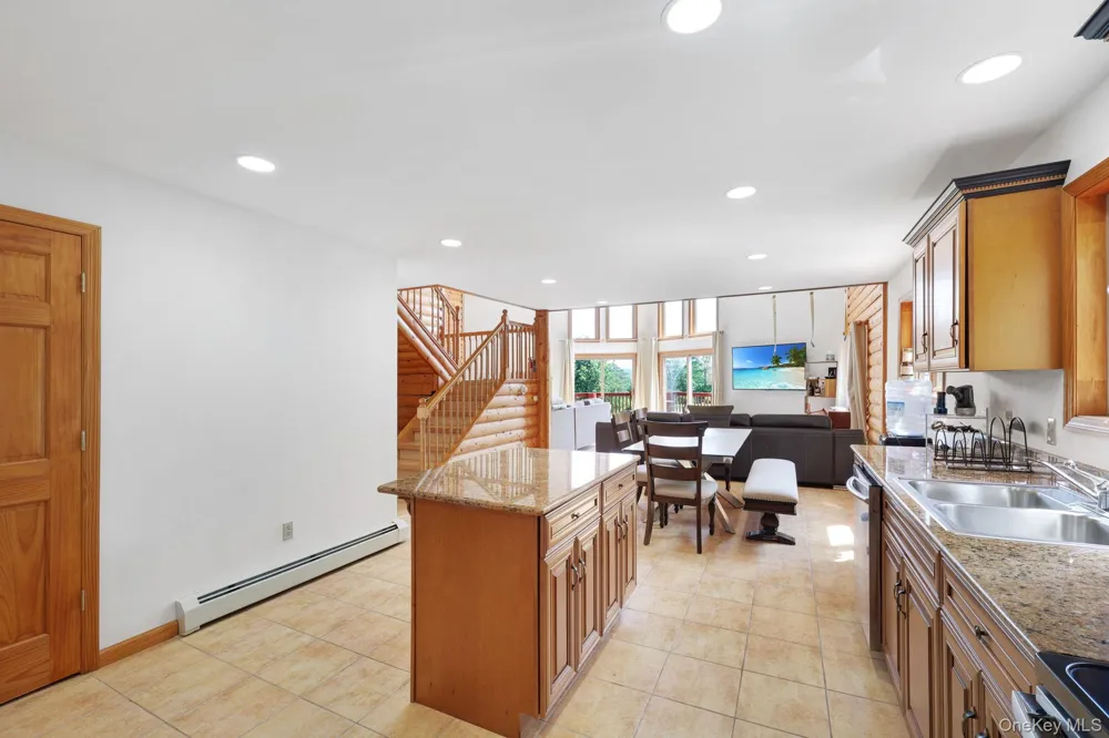 993 Hurd Road Swan Lake, NY 12783