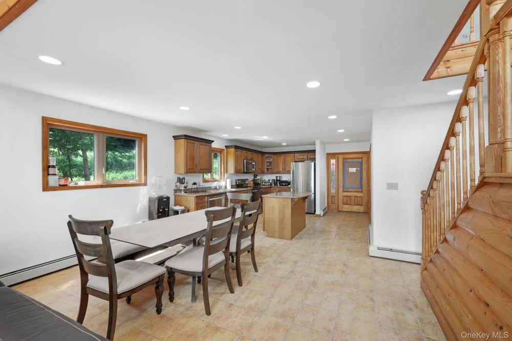 993 Hurd Road Swan Lake, NY 12783