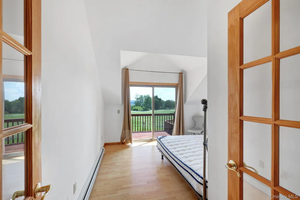 993 Hurd Road Swan Lake, NY 12783