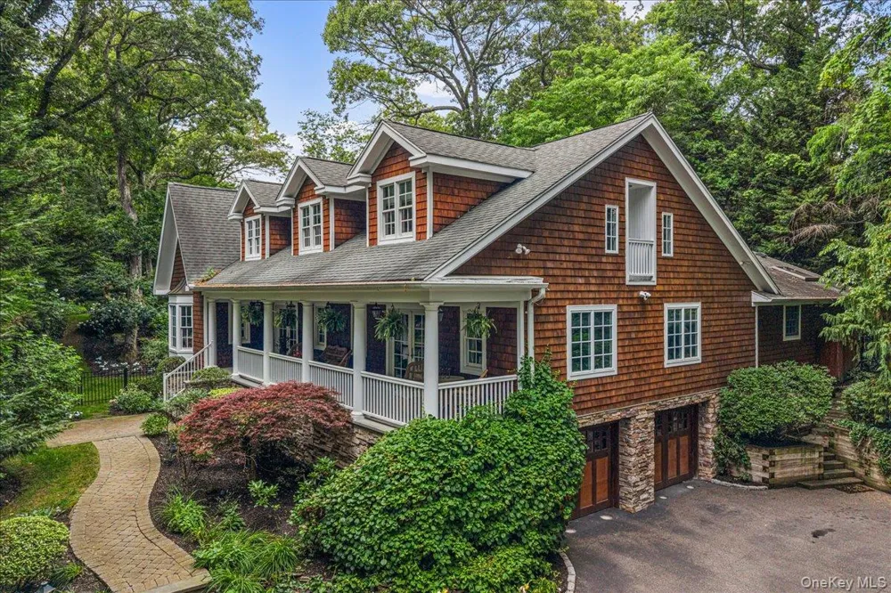 39 Cherry Lane Syosset, NY 11791
