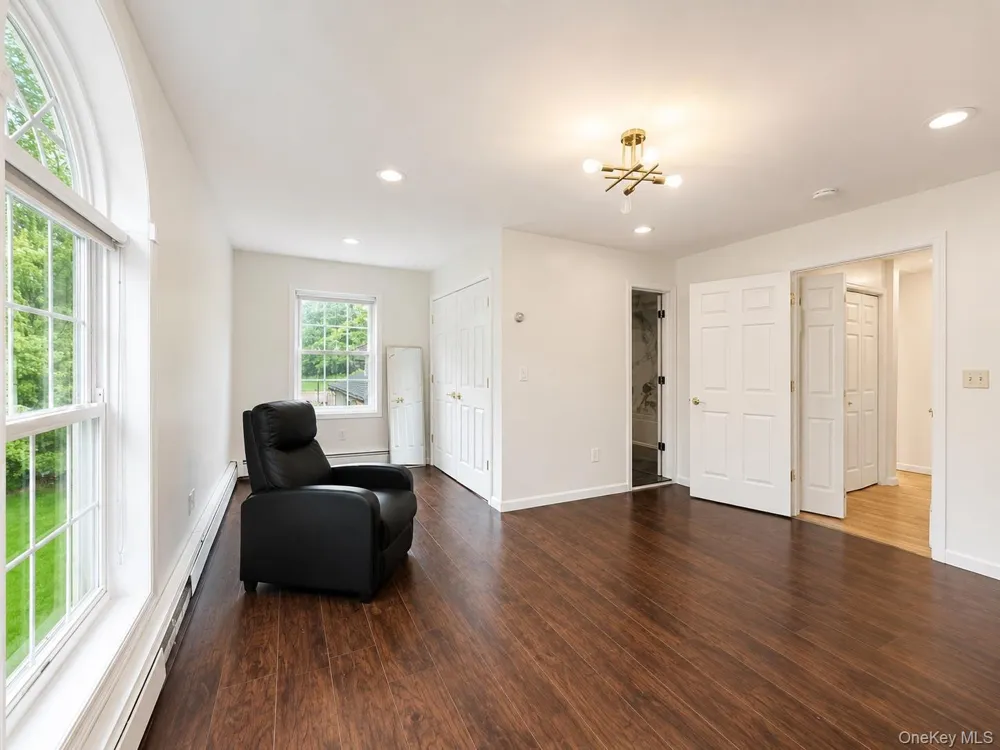 25 Stangel Drive Woodbourne, NY 12788