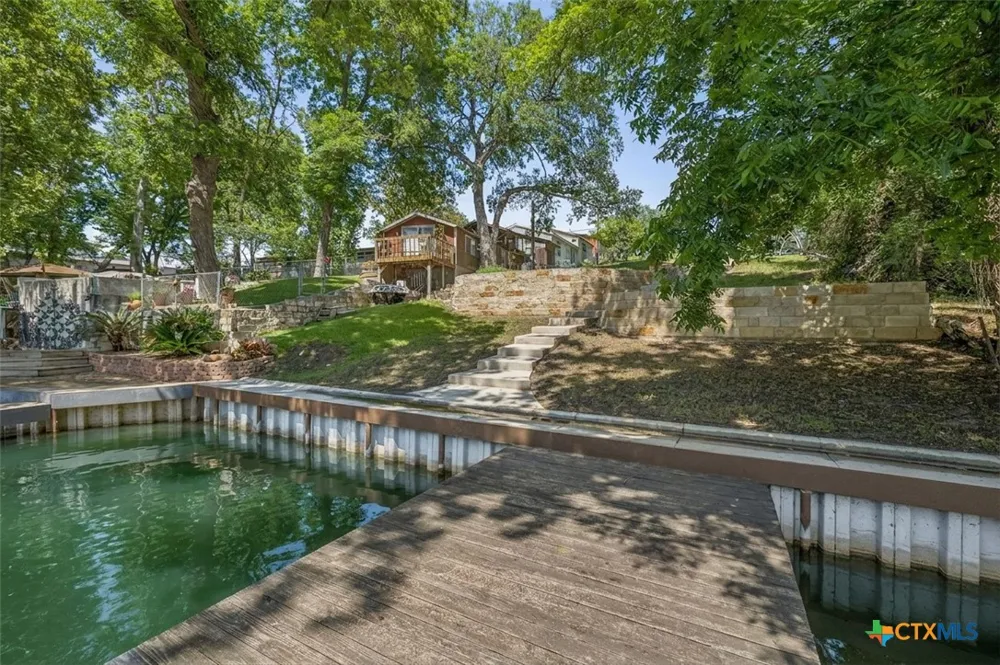 628 Cypress Ridge McQueeney, TX 78123