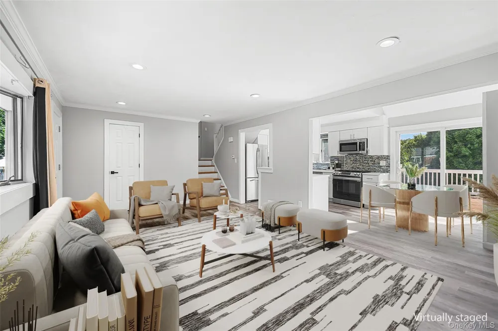 4 Sibley Place Huntington Station, NY 11746