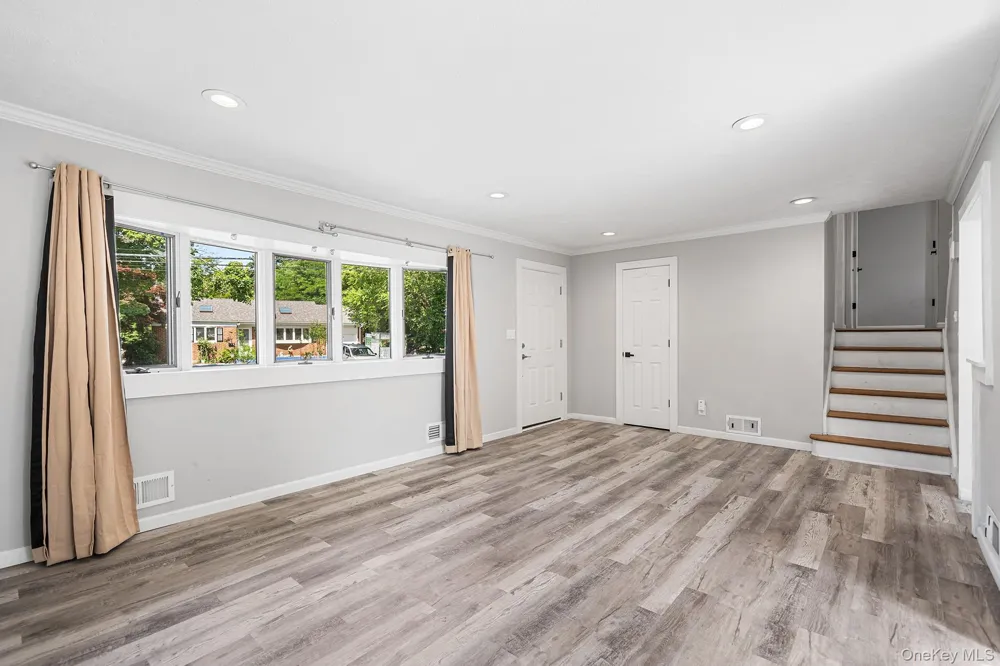 4 Sibley Place Huntington Station, NY 11746