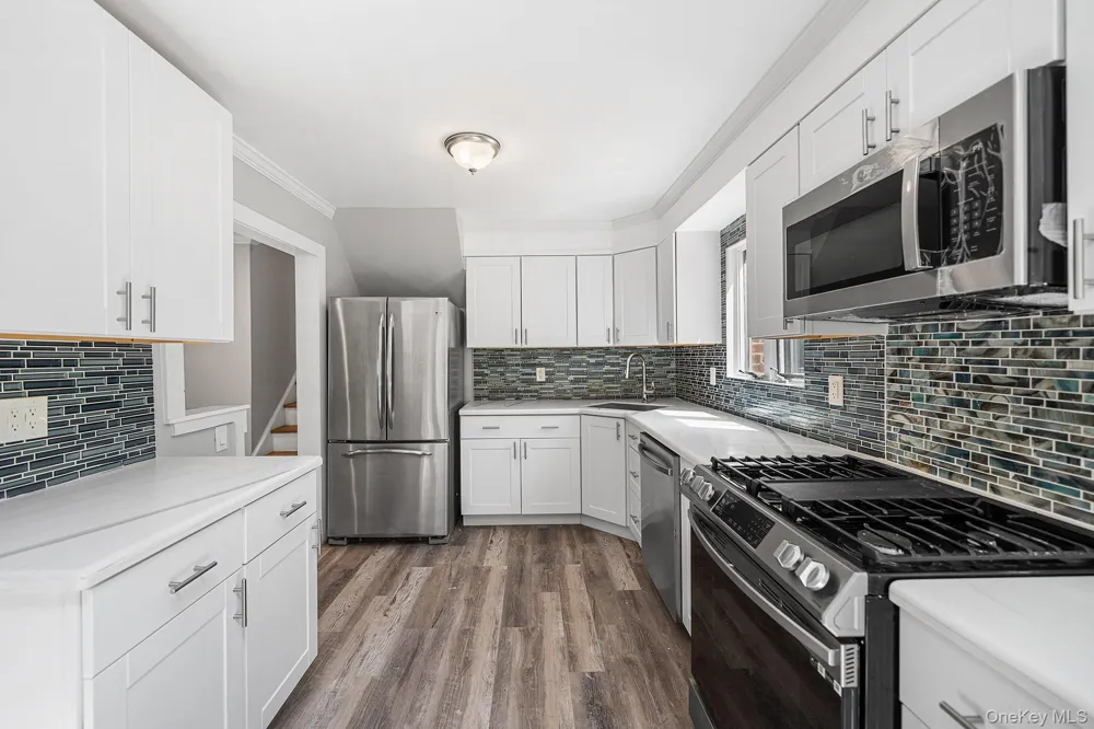 4 Sibley Place Huntington Station, NY 11746