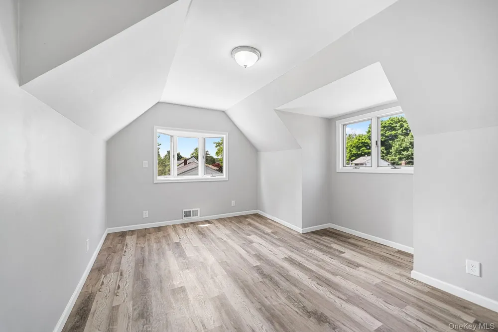 4 Sibley Place Huntington Station, NY 11746