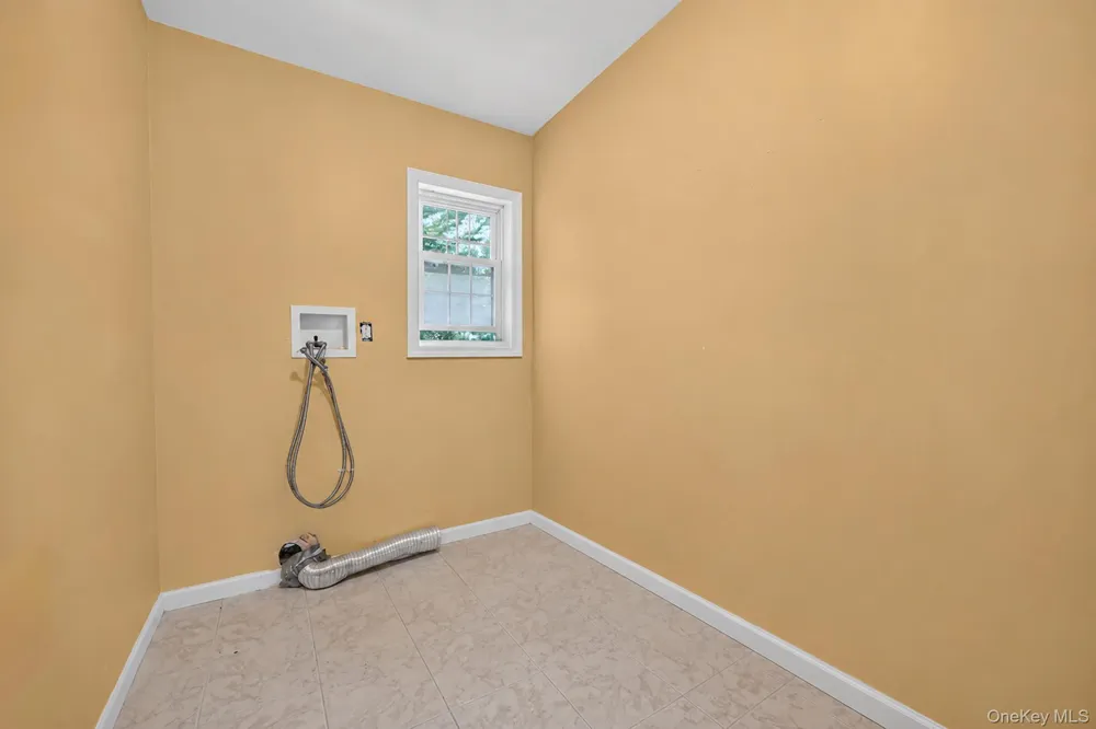 42 Highview Avenue Orangeburg, NY 10962