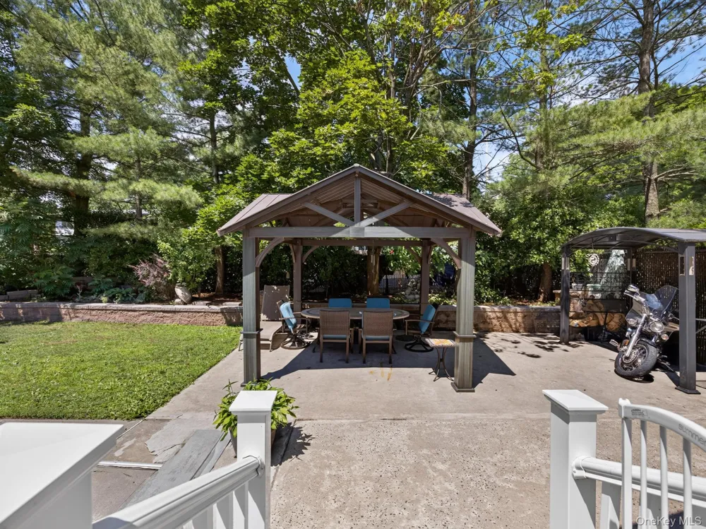 42 Highview Avenue Orangeburg, NY 10962