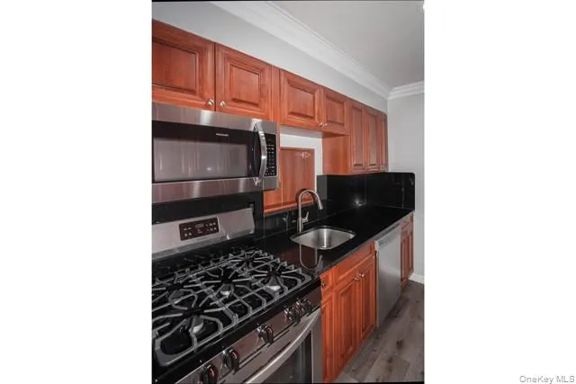 465 Lake Pointe Court #465 Middle Island, NY 11953
