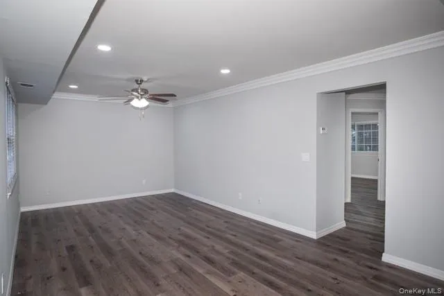 465 Lake Pointe Court #465 Middle Island, NY 11953